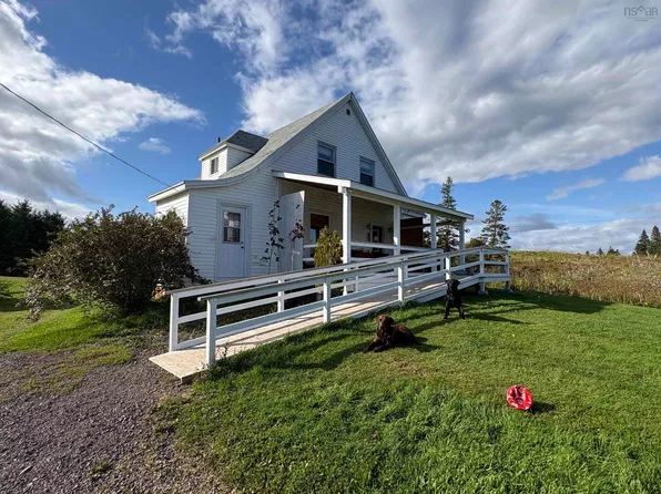 240 Bona Rd, Cap La Ronde, NS B0E 1K0