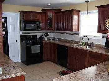4th image of 141 Mesa Dr
