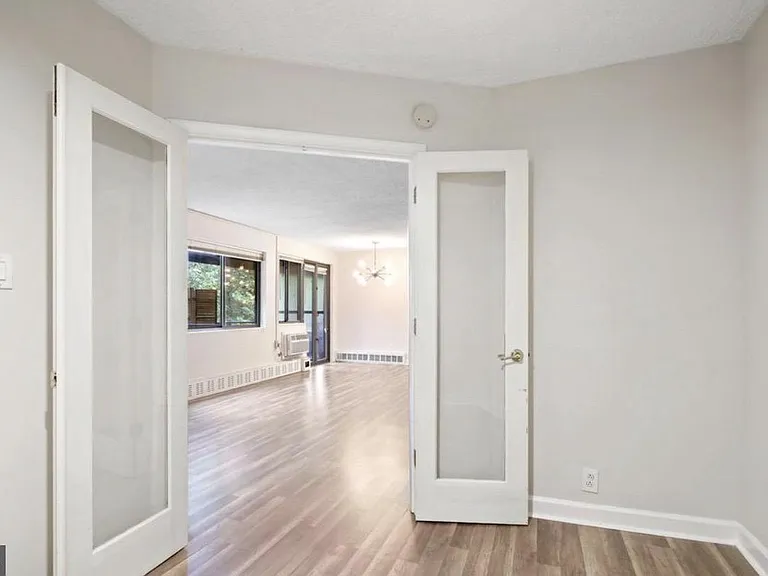 2325 42nd St NW #420 — Photo 12