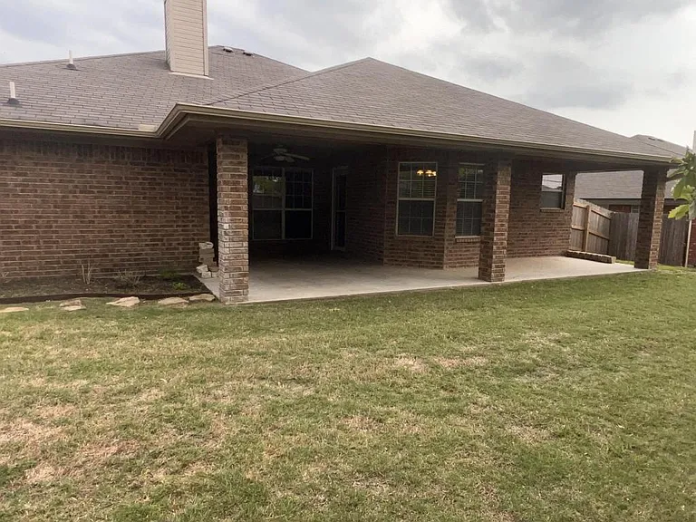 5615 Drystone Ln — Photo 11