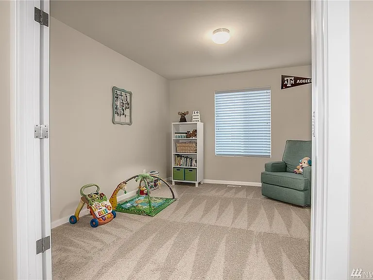 17617 35th Dr SE — Photo 10
