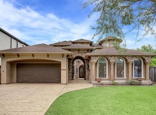 4908 Holly St, Bellaire, TX 77401