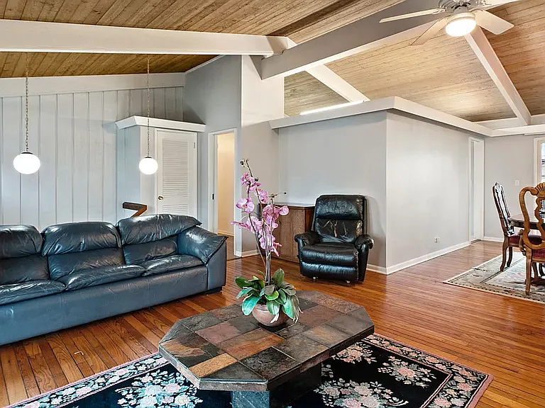 1224 Modaff Rd — Photo 5