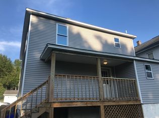 20 Tuttle St, Simpson, PA 18407