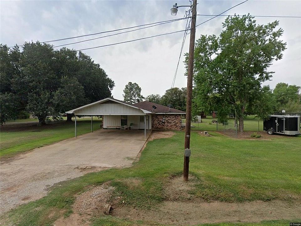 1st image of 143 Lucille St