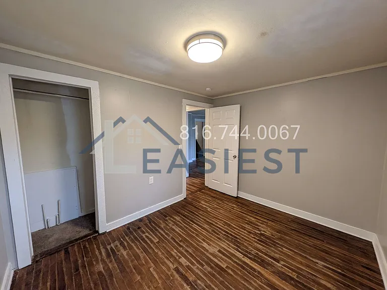1828 S 16th St — Photo 13