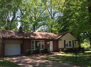 9254 Waldorf Dr, Saint Louis, MO