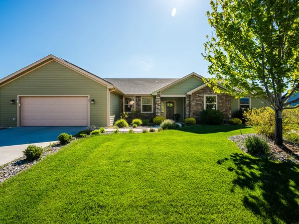 27 Club House Dr, Sheridan, WY 82801