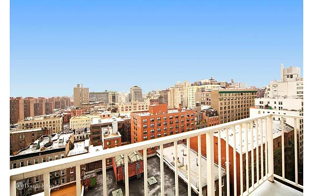 Rented by Douglas Elliman | media 28