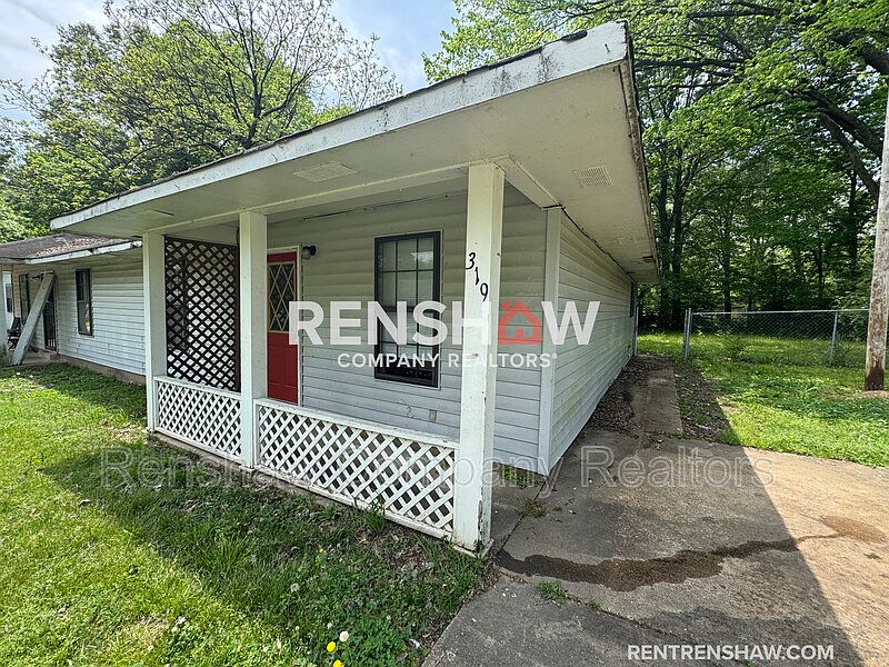 1st image of 315-319 S Bond Ave