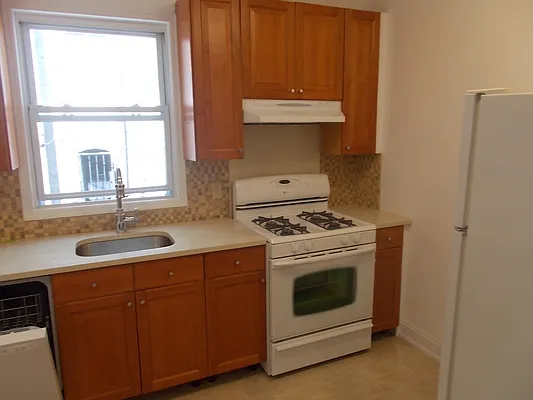 Rented by Farran & Associates | media 23