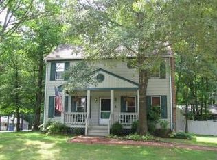 12101 Iverson Ct, Midlothian, VA 23112