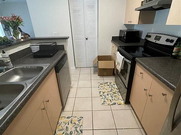 5th image of 4220 San Marino Blvd APT 203