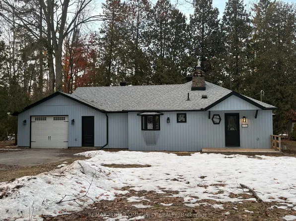 3958 Grove Pl, Innisfil, ON L9S 2S7