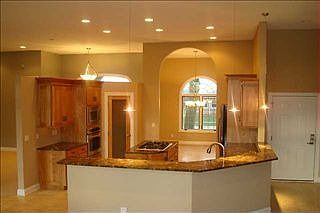 5th image of 308 Kings Pl