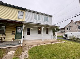 21 Maple St, Lebanon, PA 17046