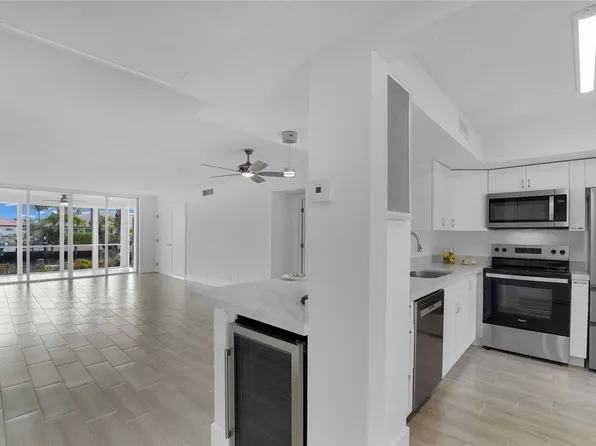 3000 NE 48th Court #105, Lighthouse Point, FL 33064