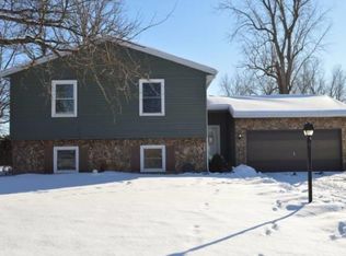 24620 Green Valley Pkwy, Elkhart, IN 46517