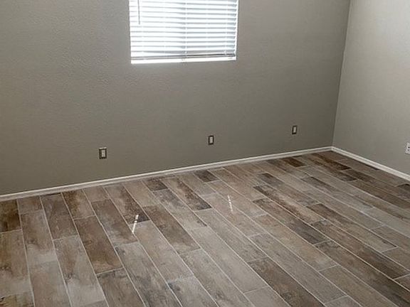 4th image of 3739 E Linda Ct
