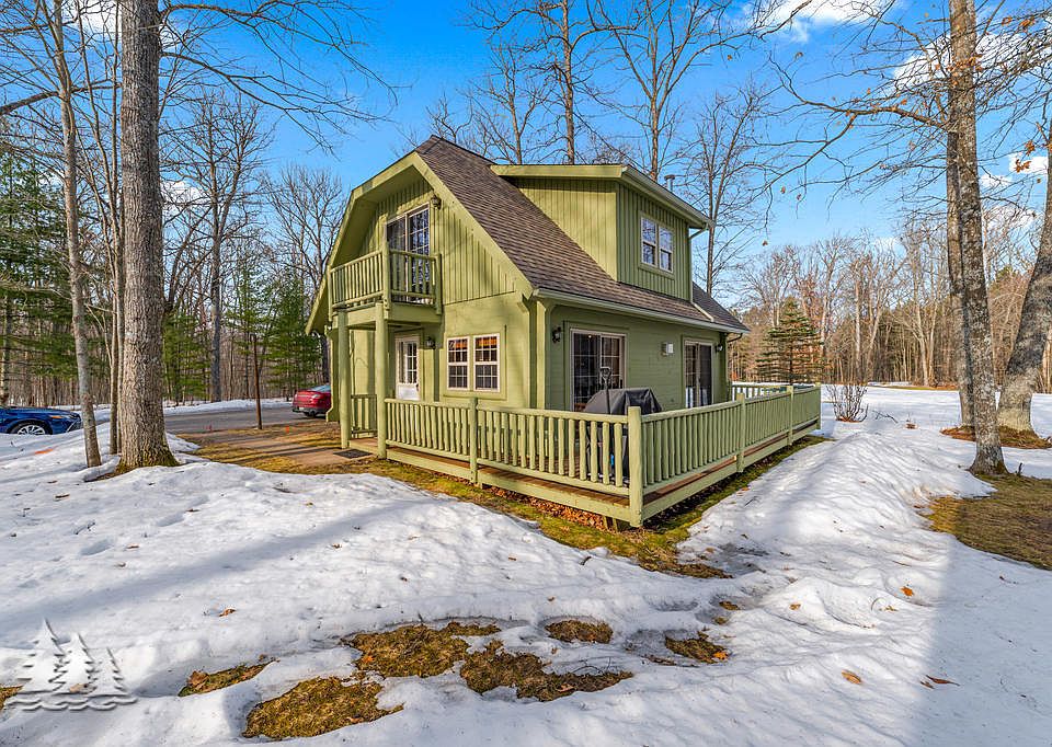 1st image of 811 Golf Cottage Dr