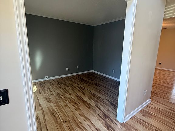 2nd image of 100 Flintwood Ct