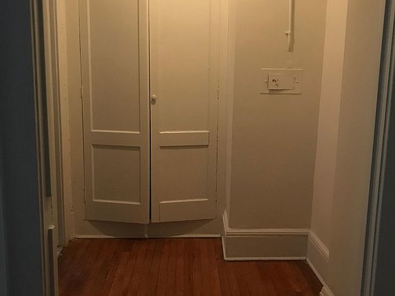2nd image of 701 Bloomfield Ave #2A