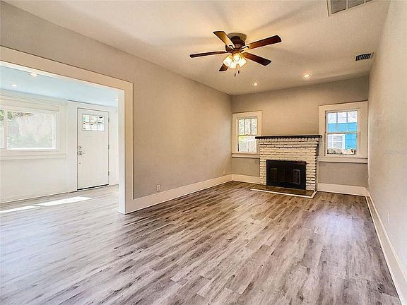 4th image of 3044 50th St S