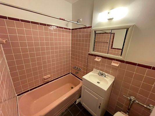 5th image of 40-51 75th St #1D
