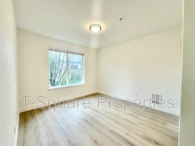 7041 S 116th Pl #206 — Photo 5