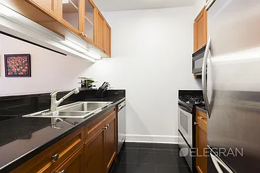 Rented by (Legacy) Elegran