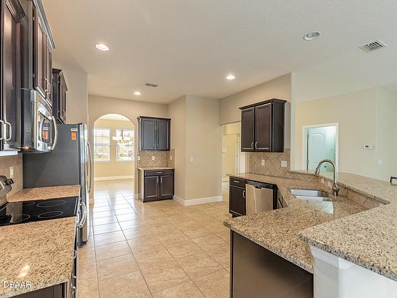 3rd image of 3362 Luna Bella Ln