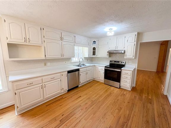 2nd image of 330 Godsey Rd