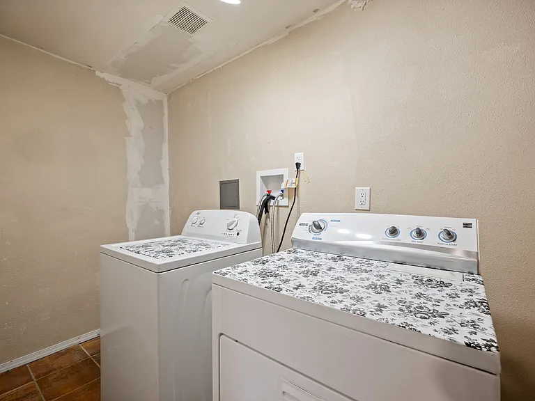 1022 E 12th Ave #B — Photo 14