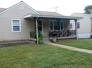 9667 Margo Ann Ln, Saint Louis, MO 63134