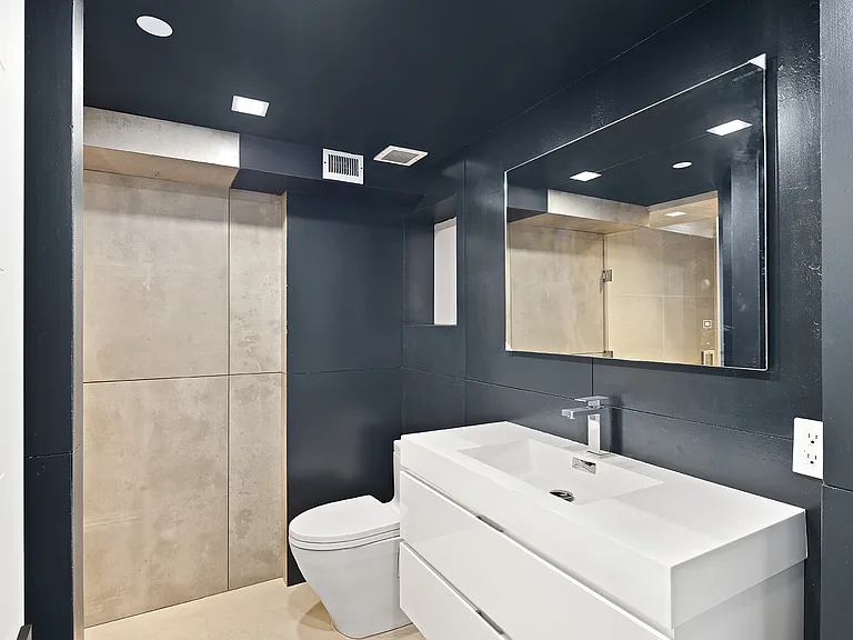 35 Walker St #PENTHOUSE — Photo 9