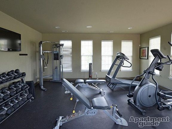 24 Hour Fitness Room