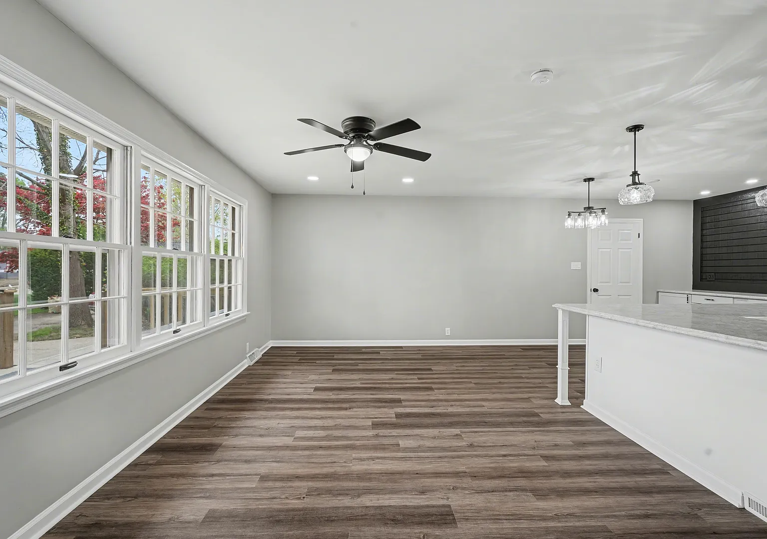4 bed, 1651 sqft, $2,800 — Photo 3