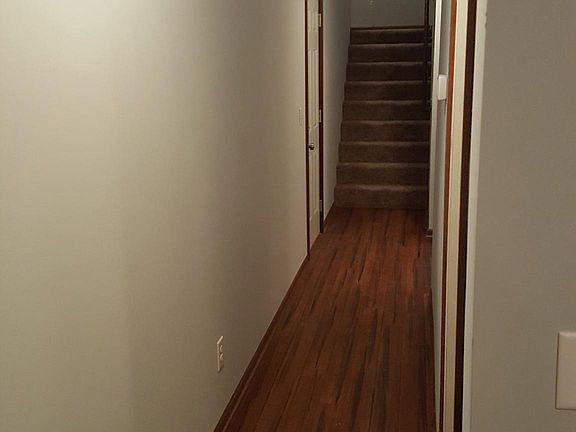5th image of 917 Thomas Ave N