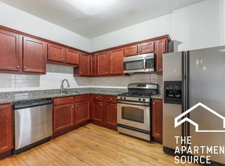 1317 W Foster Ave APT 2, Chicago, IL 60640