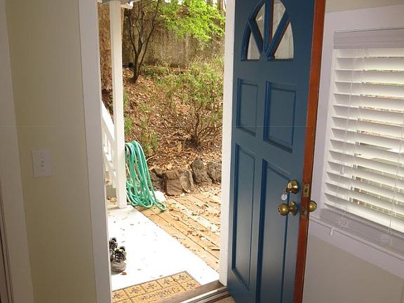5th image of 9 Lansdale Ave #B