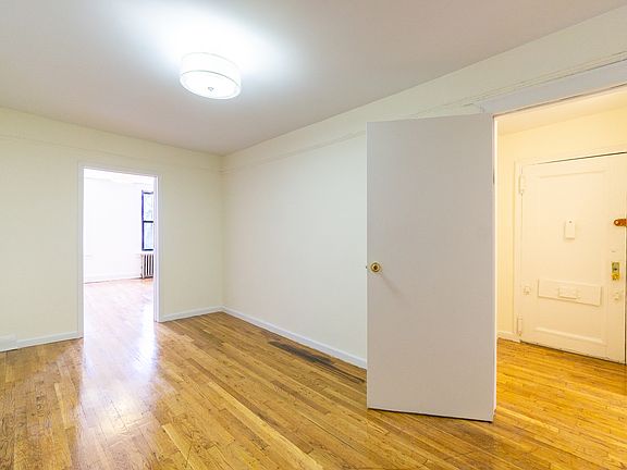 5th image of 157 Avenue C #1A