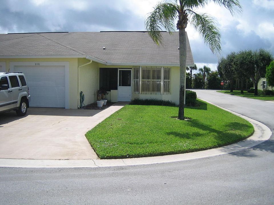 1st image of 8170 SE Fox Hill Pl