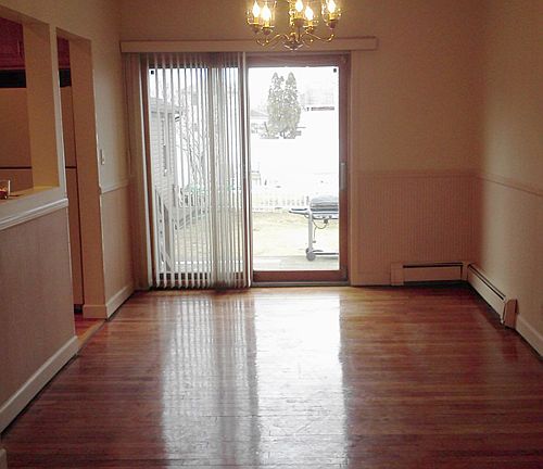 4th image of 360 Woodland Dr