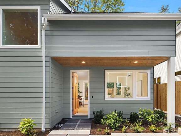 2nd image of 11739 40th Avenue NE #C