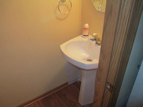 4th image of 969 Serendipity Dr