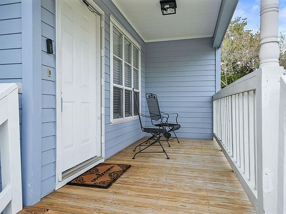 3rd image of 15025 Conroe Bay Blvd