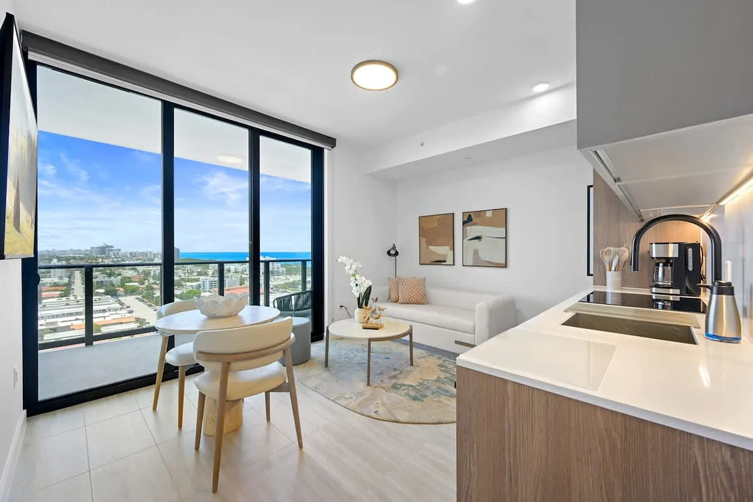 1 bed, 1.0 bath, 538 sqft, $2,971 — Photo 1