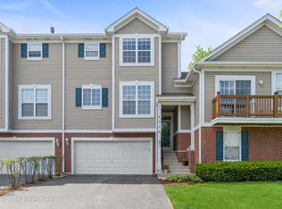 2276 Hudson Cir, Aurora, IL 60502