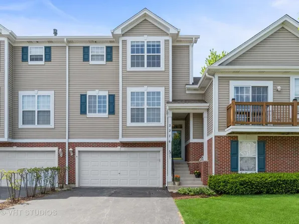 2276 Hudson Cir, Aurora, IL 60502