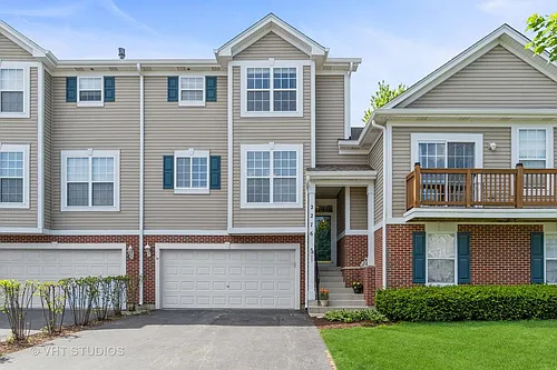 2276 Hudson Cir Photo 1